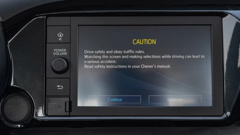 TOYOTA HILUX 2023 (LHD)