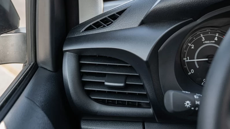 TOYOTA HILUX 2023 (LHD)