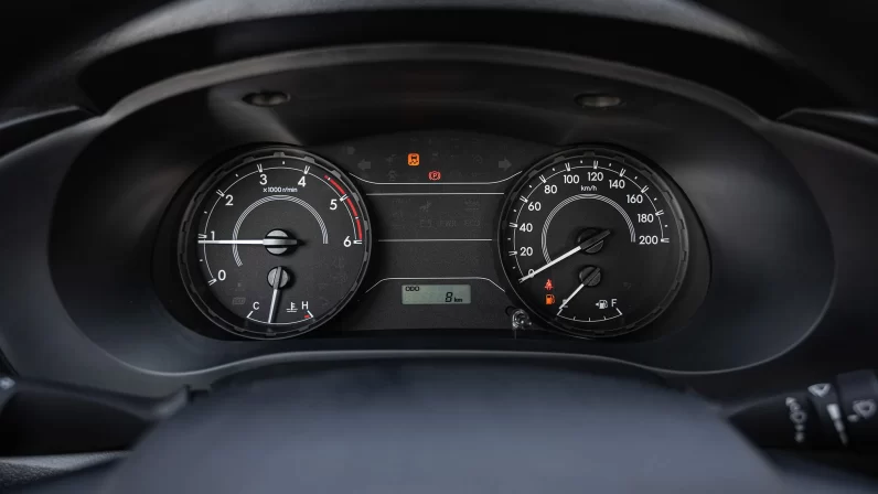 TOYOTA HILUX 2023 (LHD)