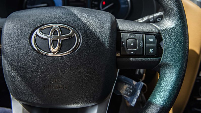 TOYOTA FORTUNER 2022 (LHD)