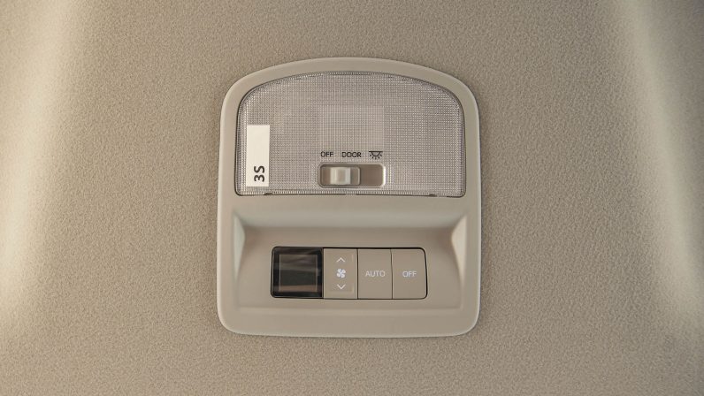 TOYOTA FORTUNER 2022 (LHD)