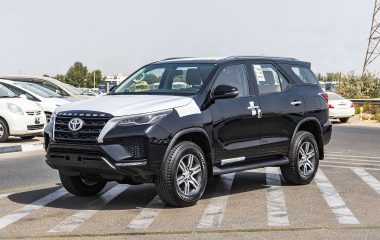 TOYOTA FORTUNER 2022 (LHD)