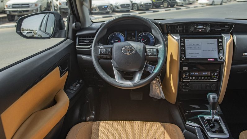TOYOTA FORTUNER 2022 (LHD)