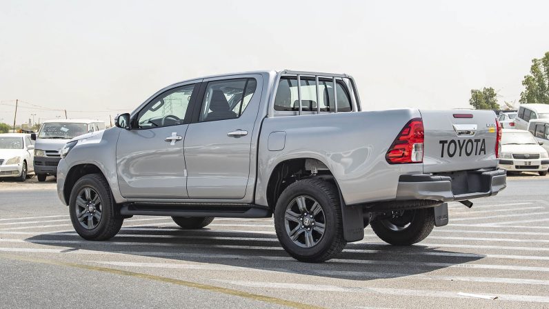 Toyota Hilux 2022 (LHD)