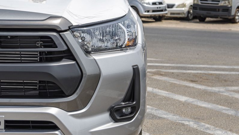 Toyota Hilux 2022 (LHD)