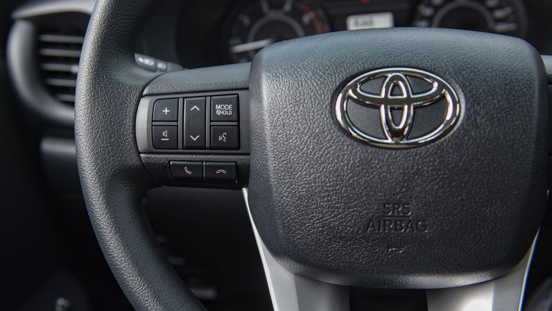 Toyota Hilux 2022 (LHD)