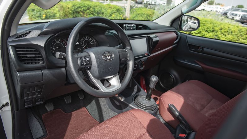 Toyota Hilux 2022 (LHD)