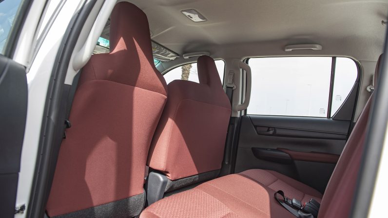 Toyota Hilux 2022 (LHD)