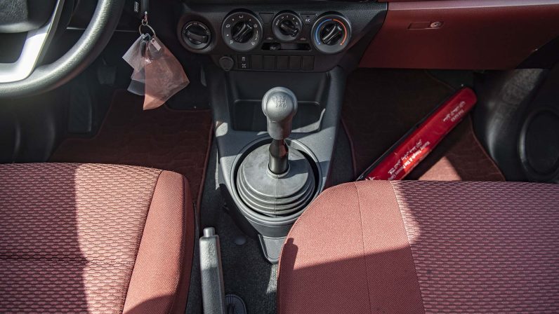 Toyota Hilux 2022 (LHD)