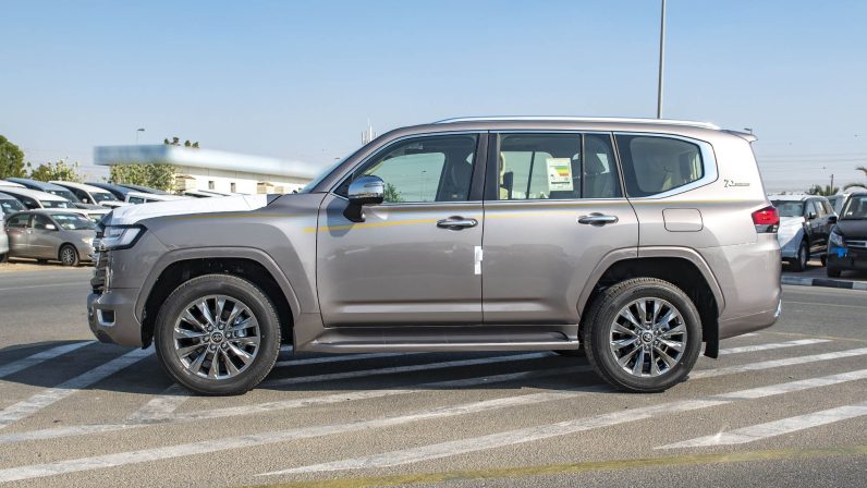 Toyota Land Cruiser 300 2022 (LHD)