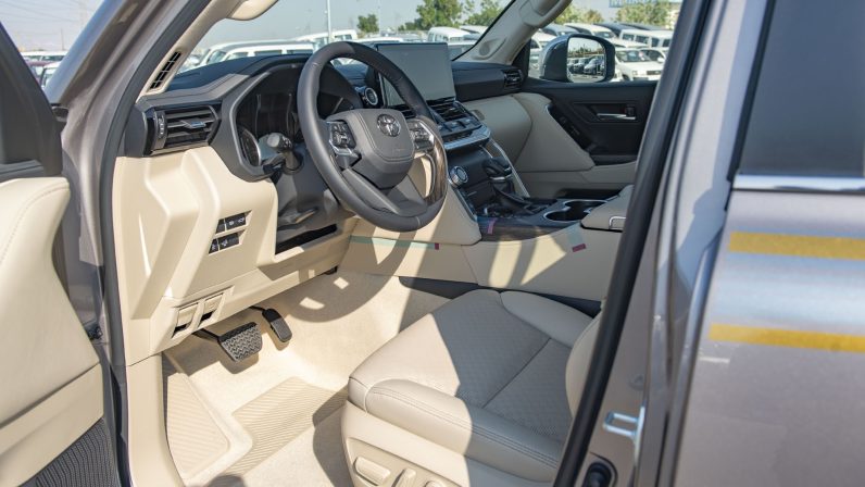 Toyota Land Cruiser 300 2022 (LHD)