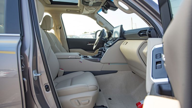 Toyota Land Cruiser 300 2022 (LHD)