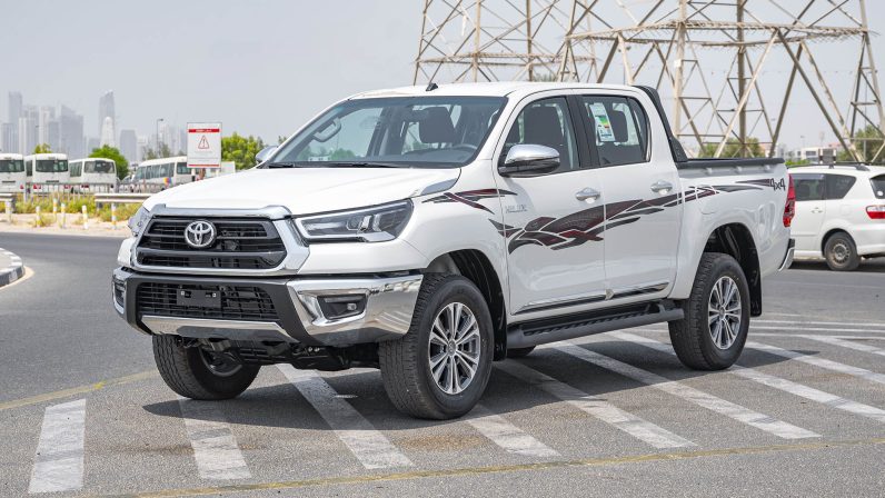 Toyota Hilux 2022 (LHD)