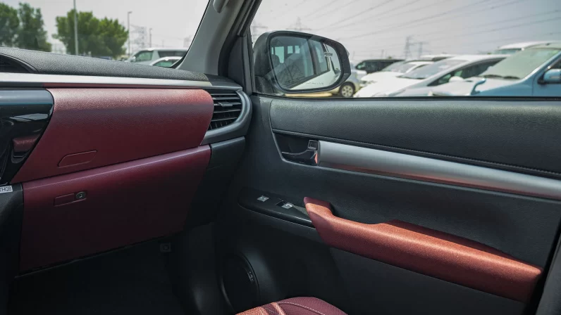 Toyota Hilux 2022 (LHD)