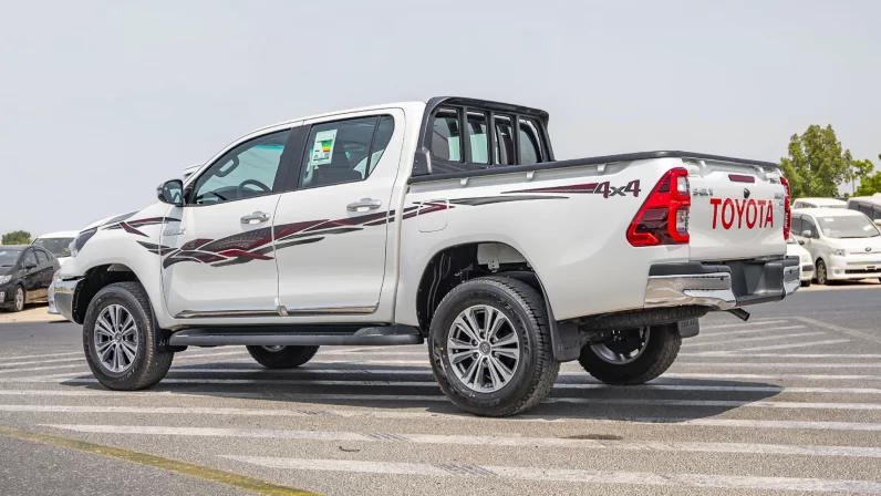 Toyota Hilux 2022 (LHD)