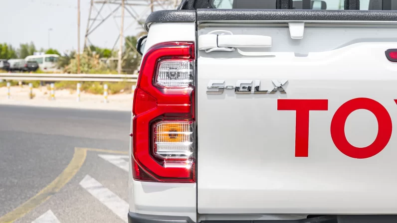 Toyota Hilux 2022 (LHD)