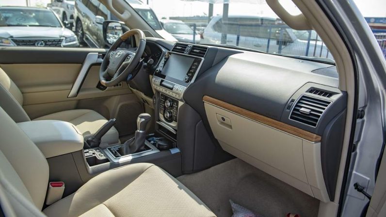 TOYOTA PRADO 2022(LHD)