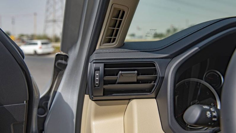 Toyota Land Cruiser 300 2022 (LHD)