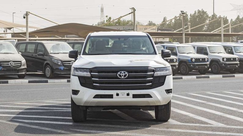 Toyota Land Cruiser 300 2022 (LHD)