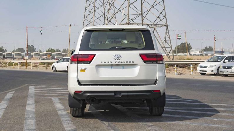 Toyota Land Cruiser 300 2022 (LHD)