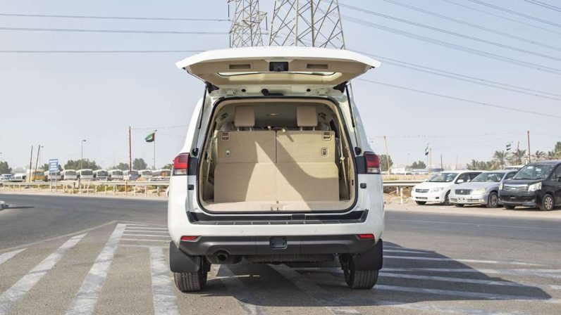 Toyota Land Cruiser 300 2022 (LHD)