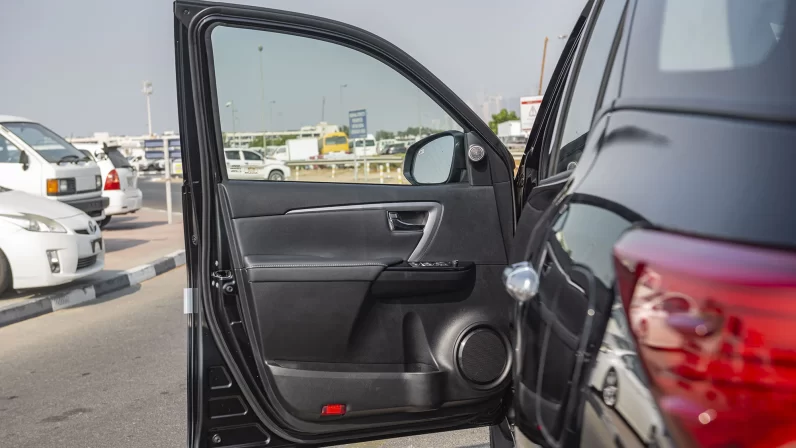 TOYOTA FORTUNER 2023 (LHD)