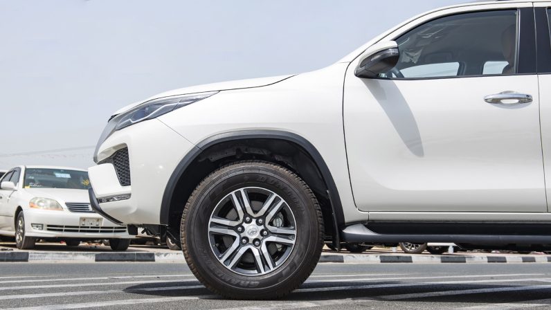 Toyota Fortuner 2022 (LHD)