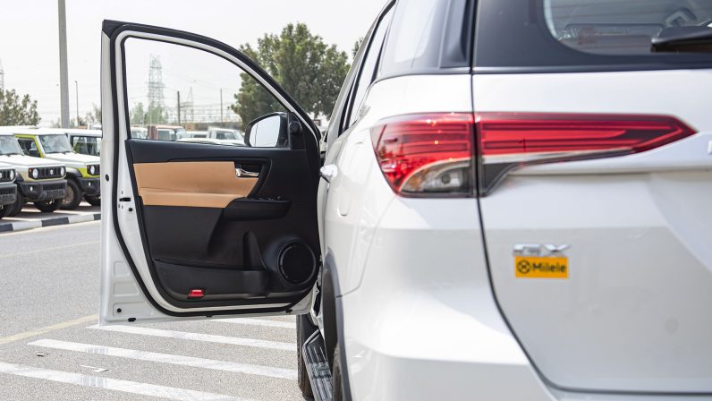 Toyota Fortuner 2022 (LHD)