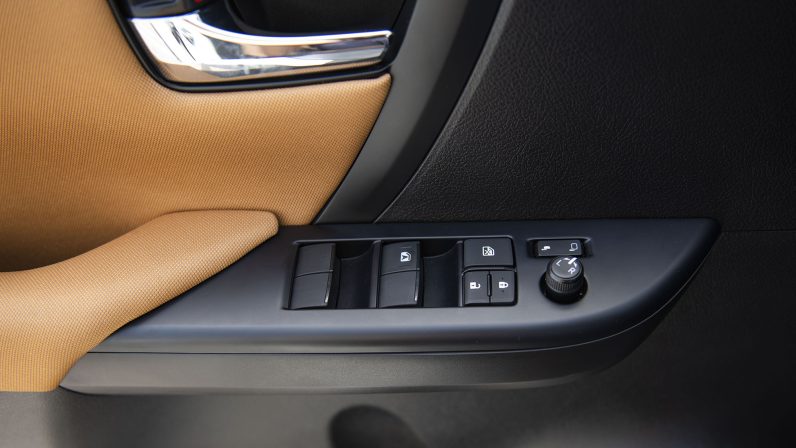 Toyota Fortuner 2022 (LHD)