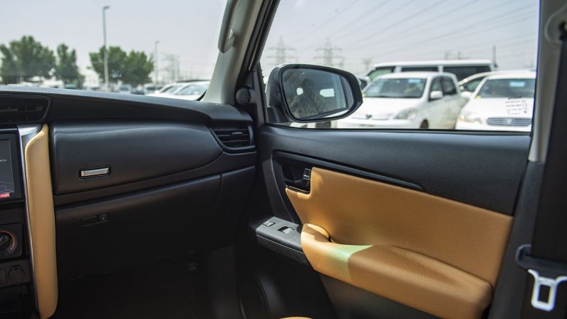 Toyota Fortuner 2022 (LHD)