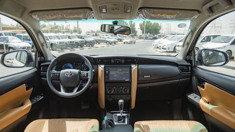 Toyota Fortuner 2022 (LHD)