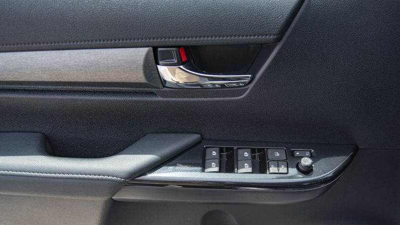 Toyota Hilux 2022 (LHD)