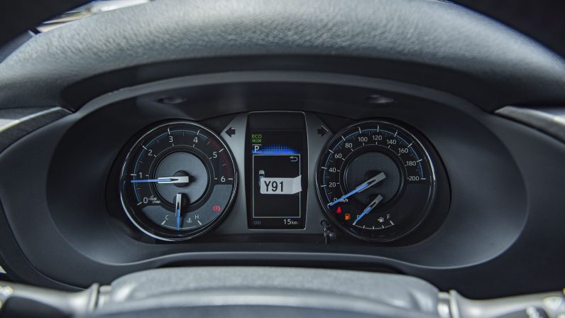 Toyota Hilux 2022 (LHD)