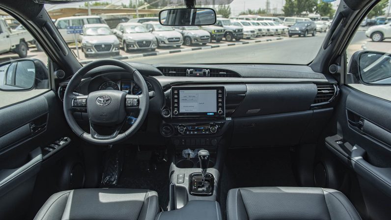 Toyota Hilux 2022 (LHD)