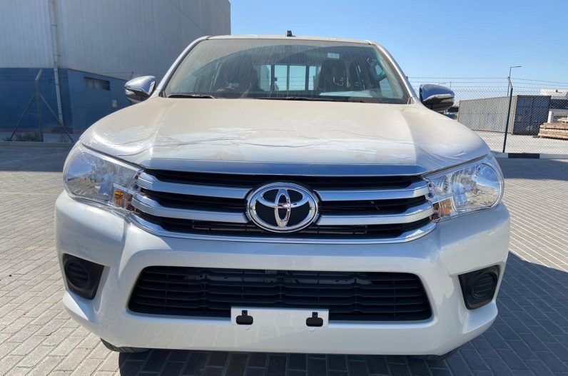 HDCDAB -HILUX DC DIESEL 2.4L 4×4 LOW 6AT 2022