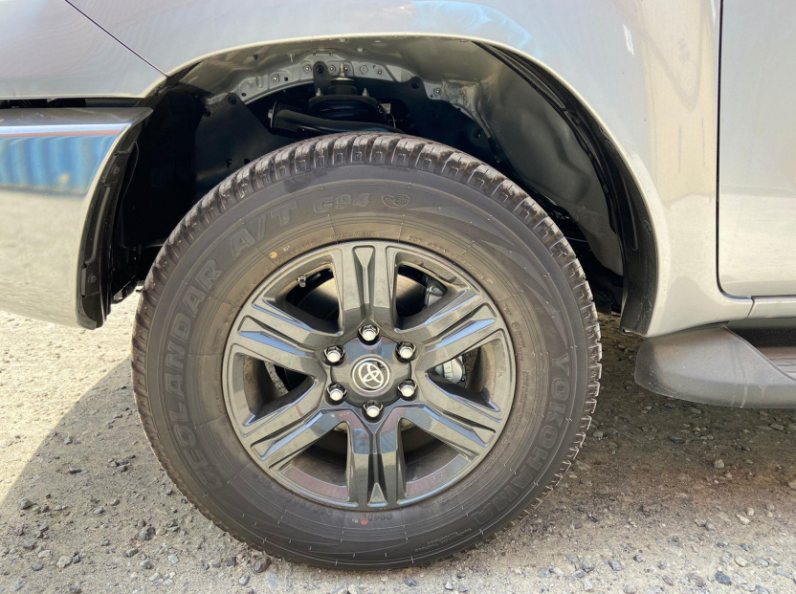 HDCDMH2 -HILUX DC DIESEL 2.4L 4×4 HI 6MT A 2022