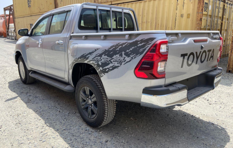 HDCDMH2 -HILUX DC DIESEL 2.4L 4×4 HI 6MT A 2022