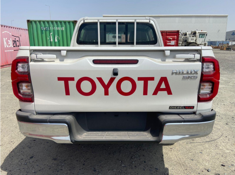 HDCDMH2 -HILUX DC DIESEL 2.4L 4×4 HI 6MT A 2022