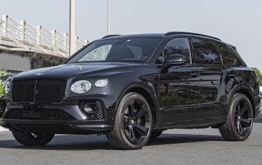 (LHD) BENTLEY BENTAYGA 4.0P AT 2022