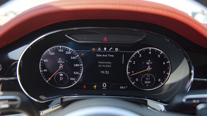 (LHD) BENTLEY CONTINENTAL GT 6.0P AT 2019