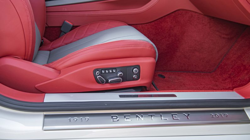 (LHD) BENTLEY CONTINENTAL GT 6.0P AT 2019