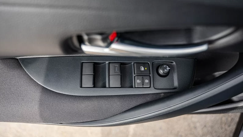 (LHD) TOYOTA COROLLA 1.6P AT 2022