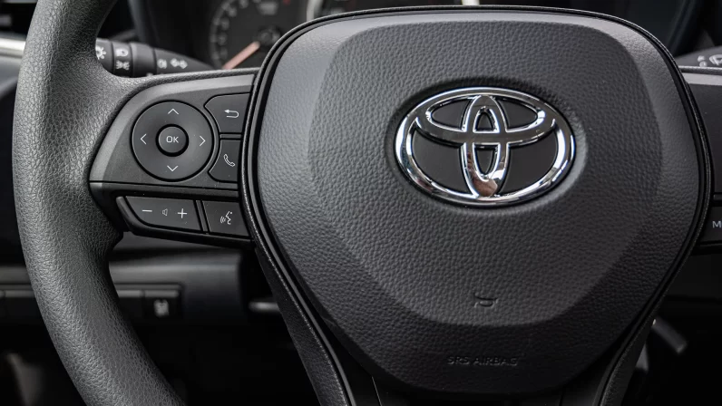 (LHD) TOYOTA COROLLA 1.6P AT 2022