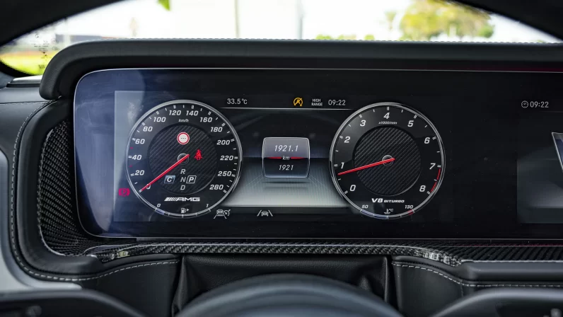 (LHD) MERCEDES BENZ G-CLASS G 63 4.0P AT 2022