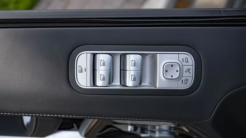 (LHD) MERCEDES BENZ G-CLASS G 63 4.0P AT 2022