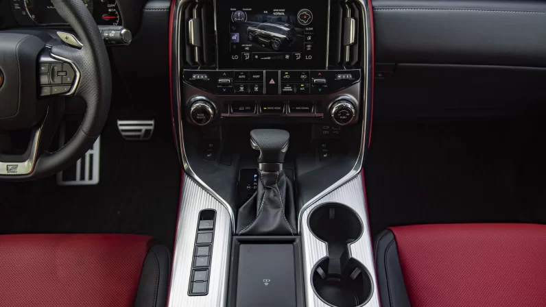 (LHD) LEXUS LX600 F SPORT 3.5P AT 2022