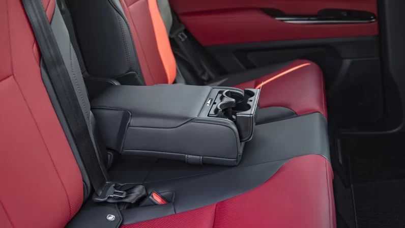 (LHD) LEXUS LX600 F SPORT 3.5P AT 2022