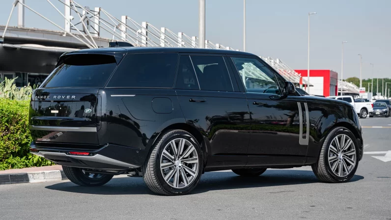 (LHD) LAND ROVER RANGE ROVER HSE D350 SWB AWD AT 2022