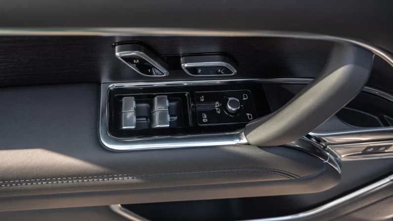 (LHD) LAND ROVER RANGE ROVER HSE D350 SWB AWD AT 2022