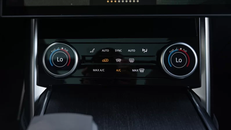 (LHD) LAND ROVER RANGE ROVER HSE D350 SWB AWD AT 2022